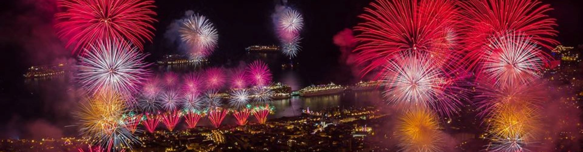 Fogo de Artifício na Ilha da Madeira 2020 Video