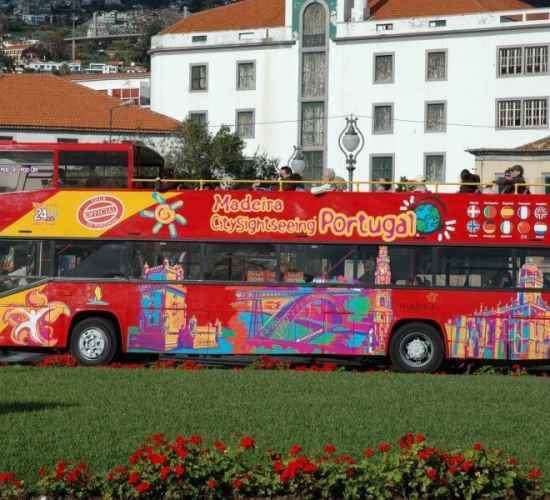 City Gold CR7 Red Bus City Sightseeing Funchal