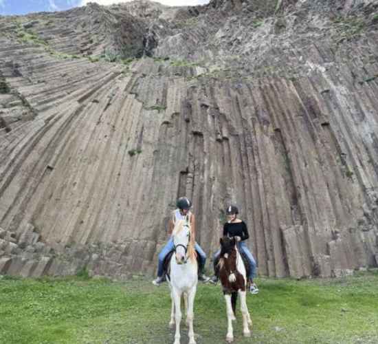 Horseback Adventure Porto Santo – Ride to Ana Ferreira Cave
