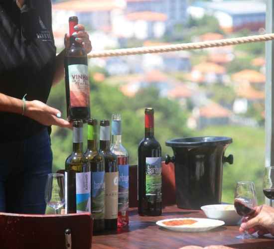 Madeira Vineyard 4x4 Excursion with Wine Tasting and Skywalk