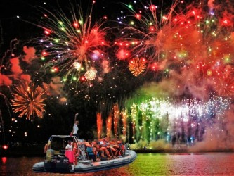 Madeira New Year's Eve Fireworks by the Sea on Speedboat