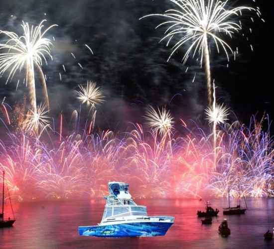 Madeira New Year's Fireworks on a state-of-the-art sports fishing boat