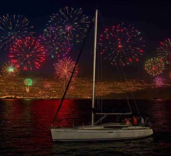 Private Boat Yacht Charter 10 people for Madeira New Year's Fireworks