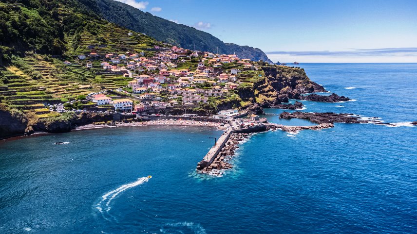 12 Beautiful Places to Visit on Madeira Island - Seixal