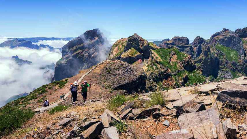 Best Hiking Trails in Madeira island - Pico do Areeiro to Ruivo Hike