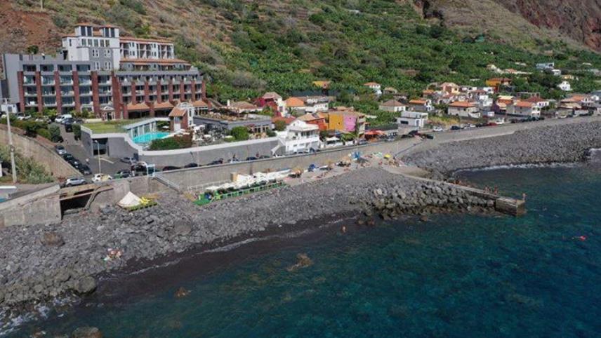 Best beaches in Madeira island -  Paul do Mar