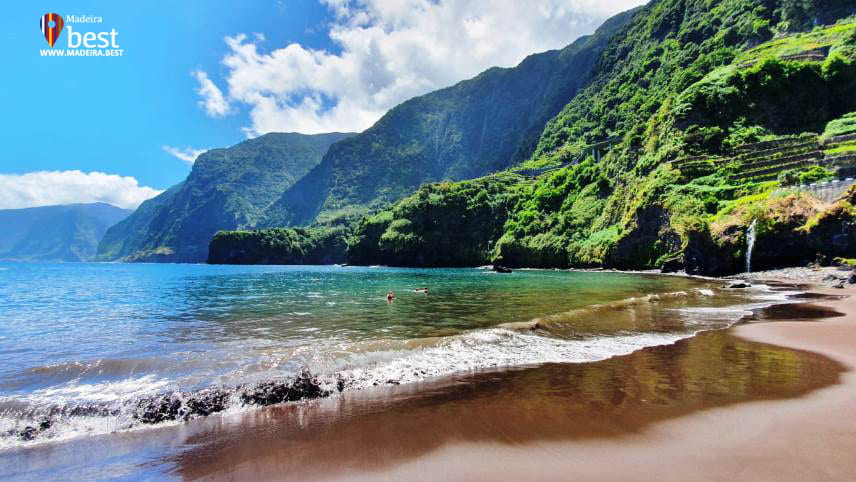 Best beaches in Madeira island -  Seixal beach