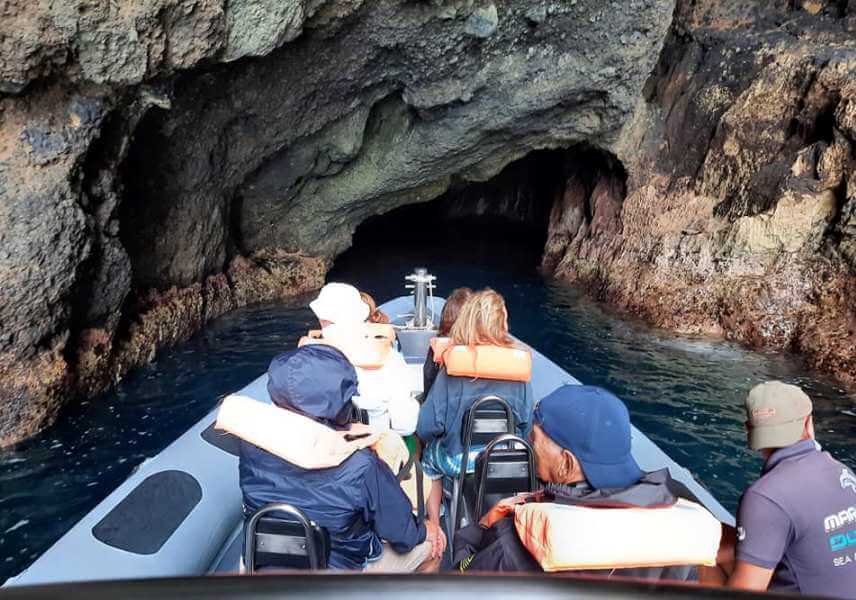 Boat Trips in Porto Santo - Caves in Ilhéu da Cal