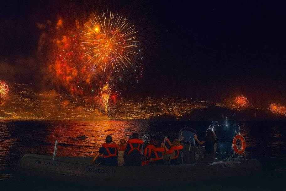 Madeira New Year’s Eve Fireworks by the Sea on Speedboat