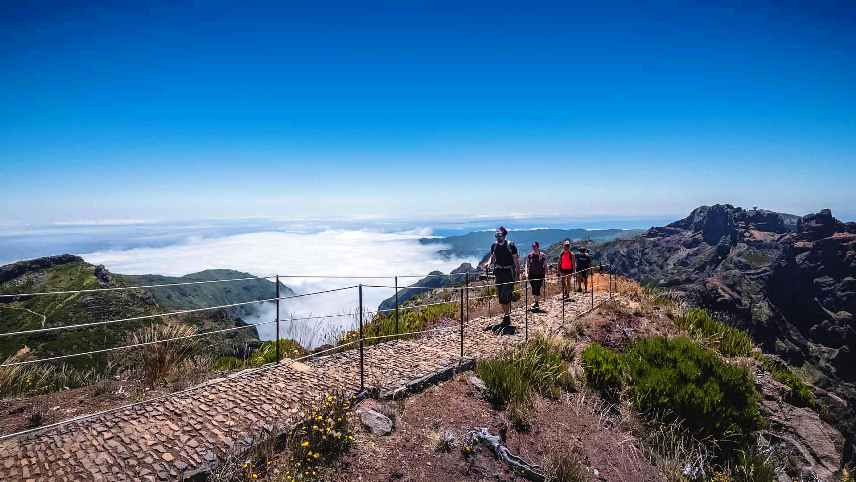 Pico Areeiro -  6 belos lugares para explorar na Ilha da Madeira