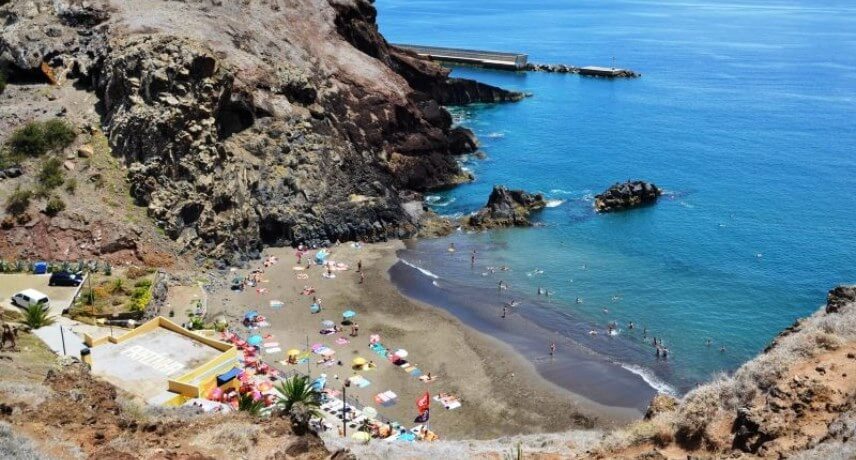 Чем заняться на острове Мадейра с детьми - Praianha Beach